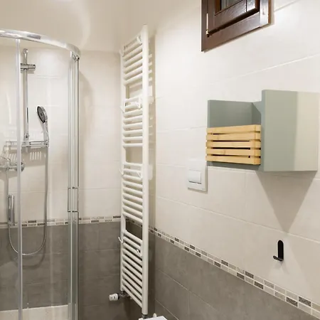 Piazza Duomo-cozy And Central-wifi-free Parking Appartement